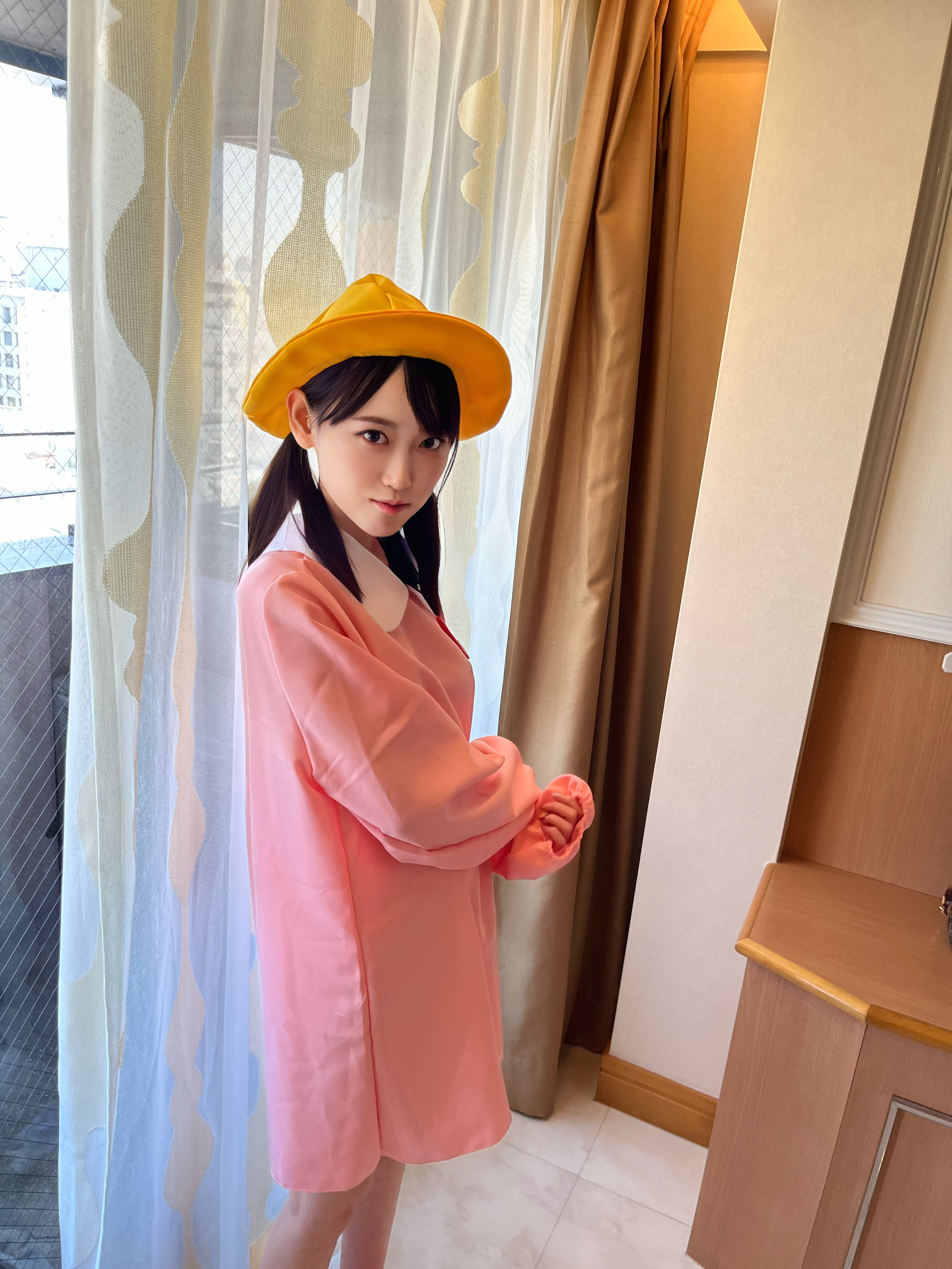 FC2-2858723 【本日だけのプレミアム販売】堀ちゃん似？堀未◯奈似の美少女を妊娠させてしまった問題作。。-cd1