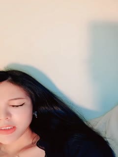 2#极品模特小骚货！淫荡自慰收费房！黑丝高跟鞋假屌_，肛塞手指扣穴，爽的淫水流出