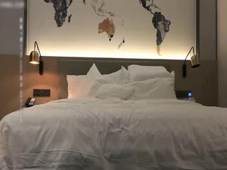 高颜值女神，温柔健谈善于调情，很是诱惑喜欢不要错过。